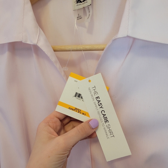 Anne Klein fitted button down shirt - "The Easy Care Shirt" - Picture 4 of 10